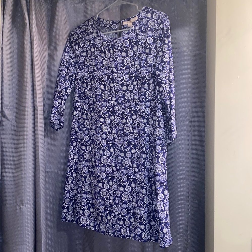 blue and white womens dress. sz s - forever 21 - 3/4 sleeve